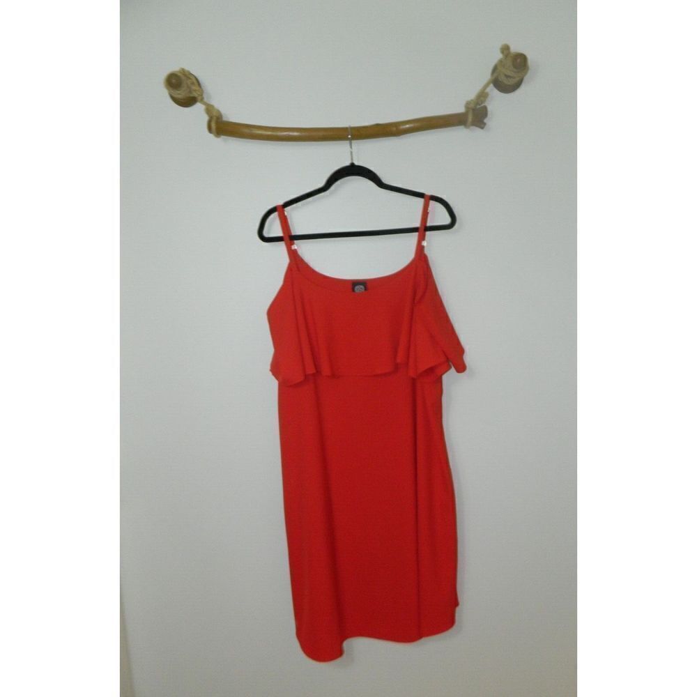 Bobeau Dress Size‎ 2XL  Red Flutter Ruffle Cold Shoulder Plus Size Mini Dress